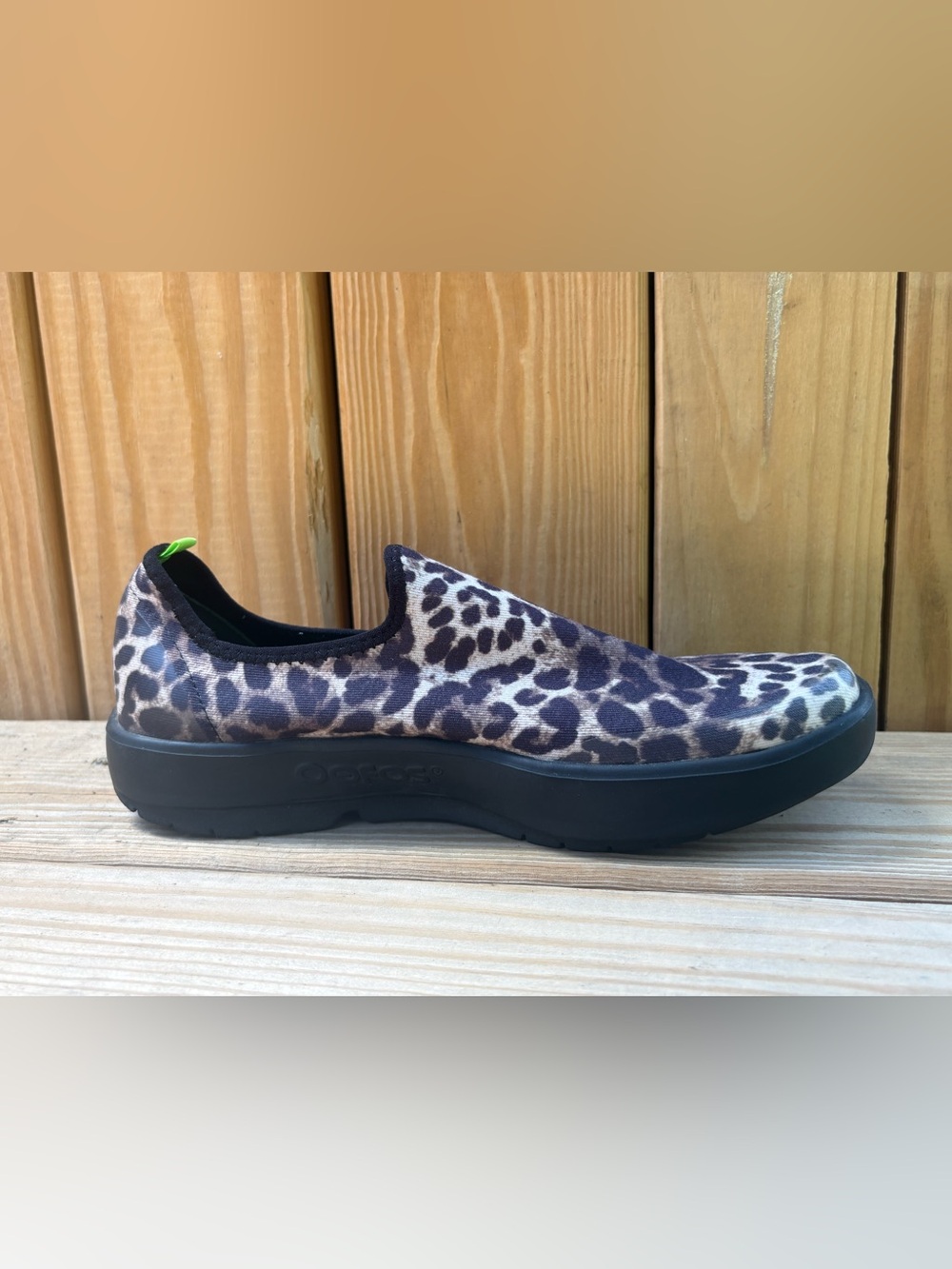OOFOS Leopard Print Slip-On Shoes with Neon Green Insole - Picture 4 of 10